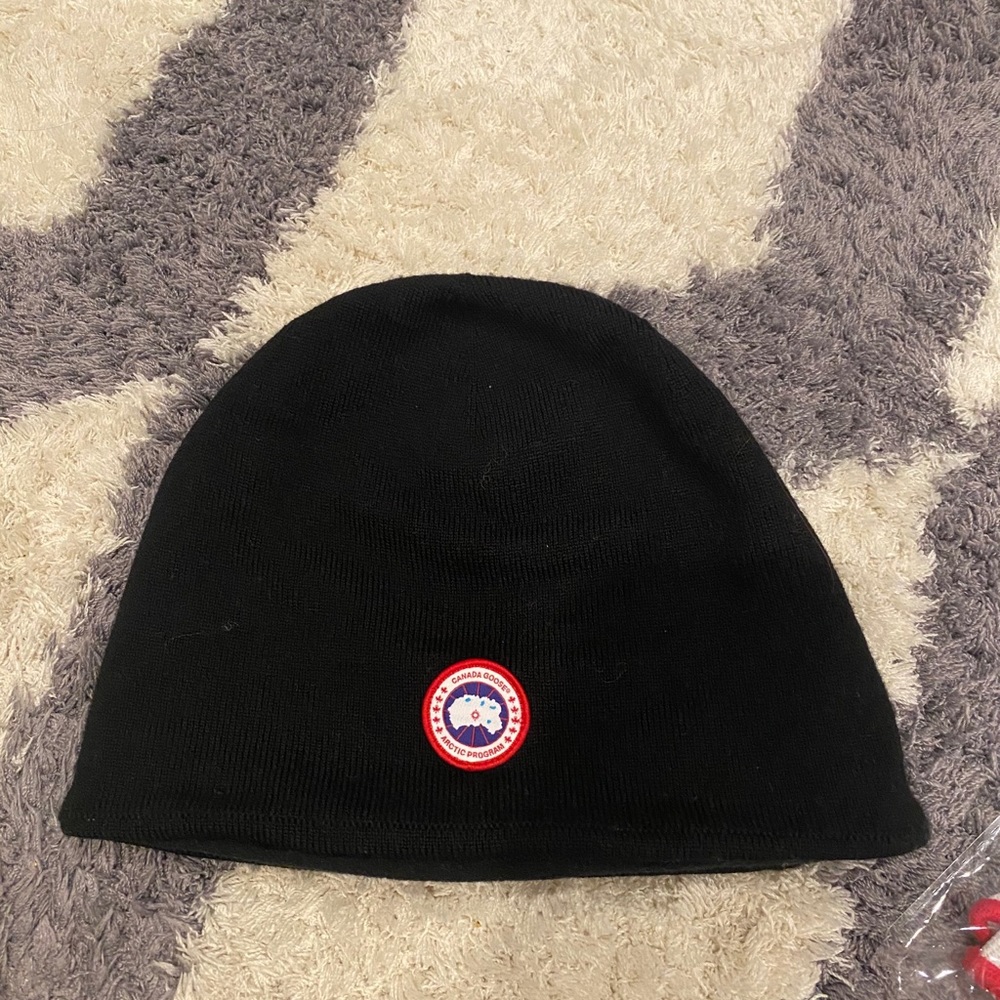 authentic canada goose beanie